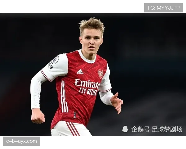 阿雷奥拉神勇扑救助西汉姆状态回升，英超赛场再创佳绩