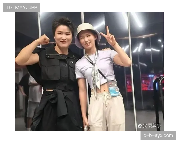 陈芋汐跳水赚的奖金,够她每天喝三杯喜茶到退休了吧 陈芋汐跳水赚的奖金,够她每天喝三杯喜茶到退休了吧